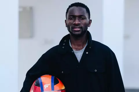 بعد تجربة الأرجنتين.. باسكال فيري يعود لتدريبات بيراميدز